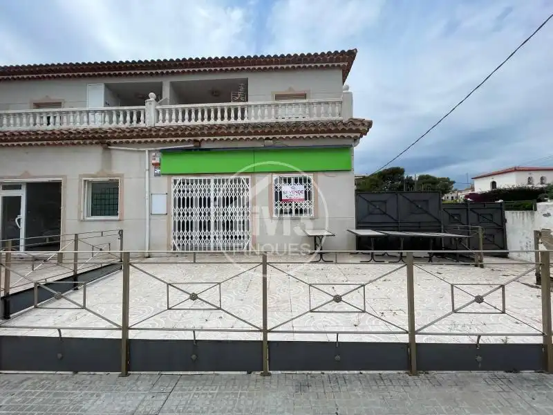Vista exterior de Local en venta en Mont-roig del Camp con Aire acondicionado y Calefacción