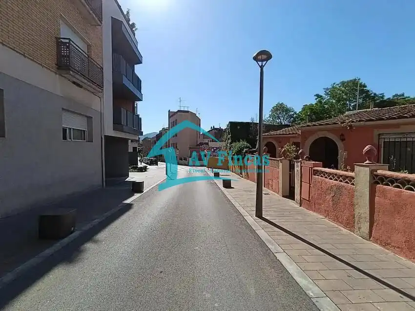 Außenansicht von Wohnung zum Verkauf in Pallejà
