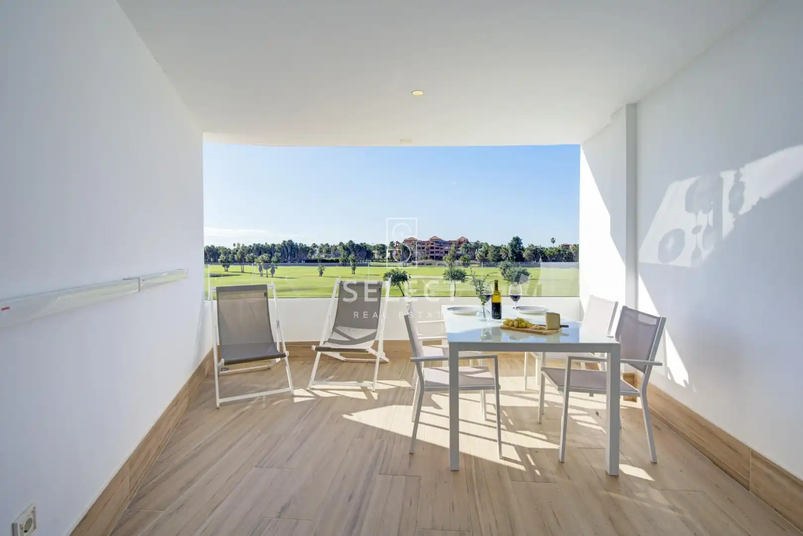Terrasse von Wohnungen zum Verkauf in Motril mit Klimaanlage, Heizung und Terrasse