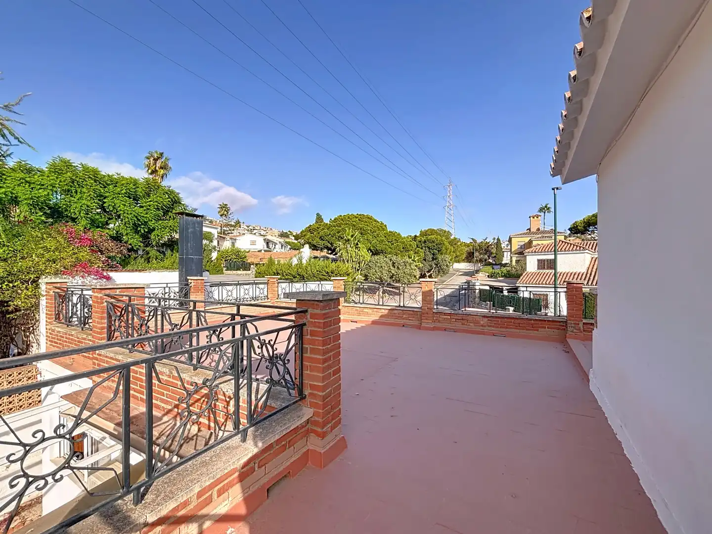 Exterior view of Houses for sale in Málaga  with Air Conditioner, Private garden and Terrace
