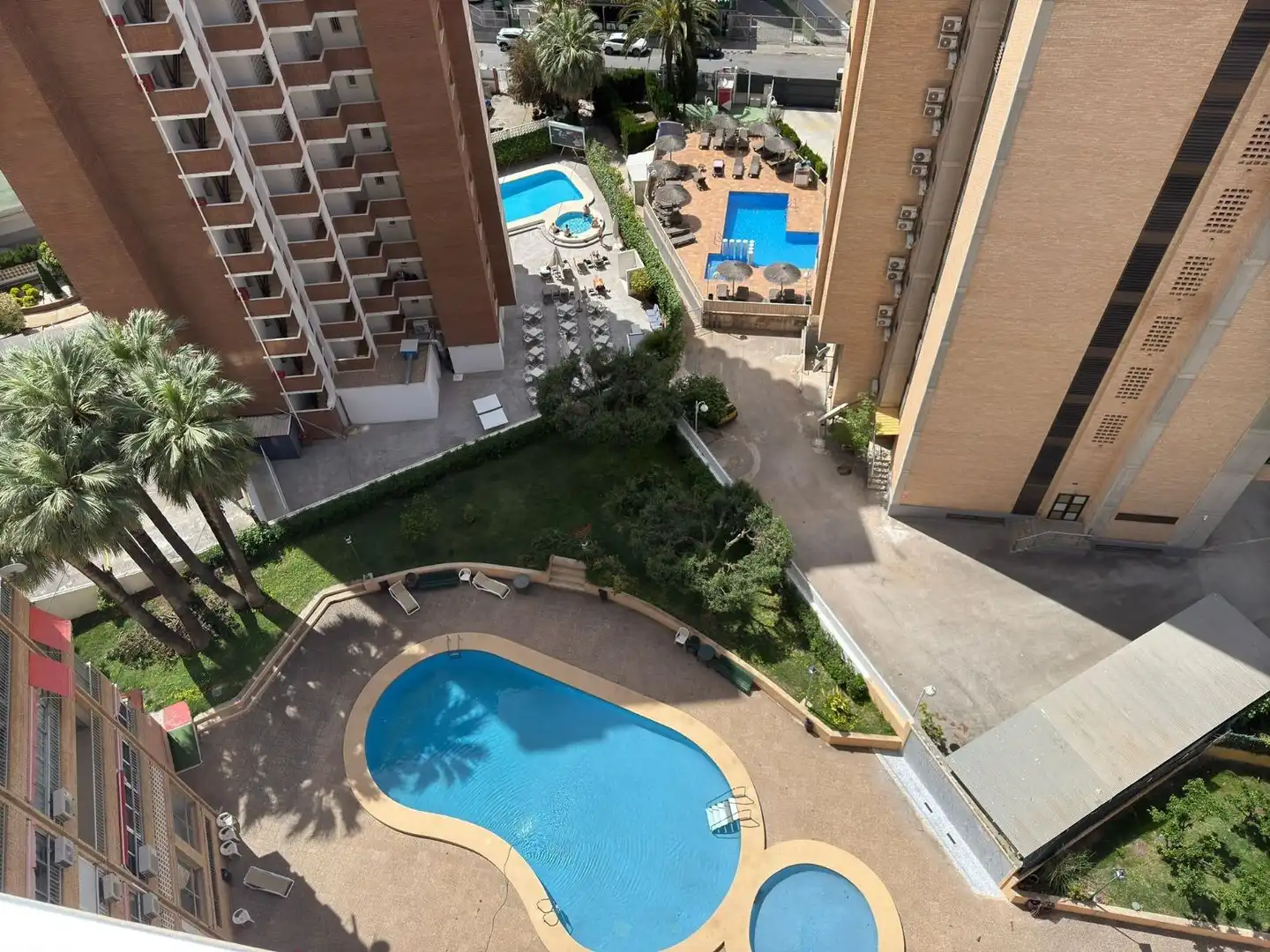 Apartment with pool for sale in Playa de Levante, imagen 2