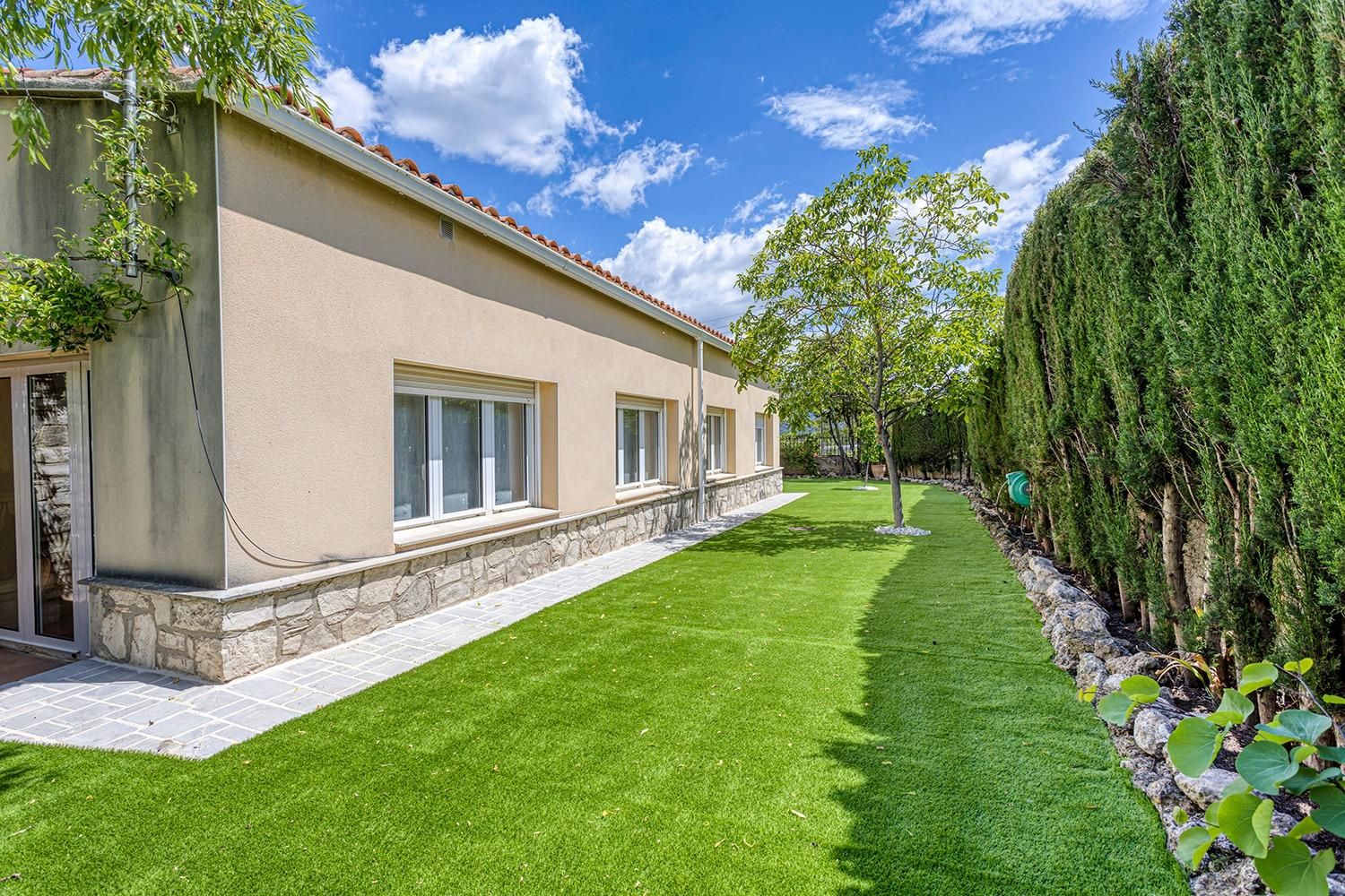 Jardí de Casa o xalet en venda en La Pobla de Claramunt amb Aire condicionat, Calefacció i Jardí privat