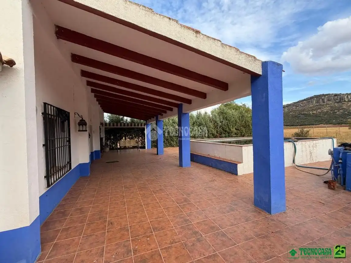 Casa rustica con piscina in vendita a Almagro, imagen 3