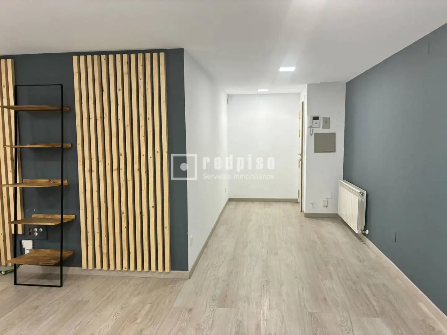 Büro zur Miete in Valladolid mit Klimaanlage, Heizung und Terrasse