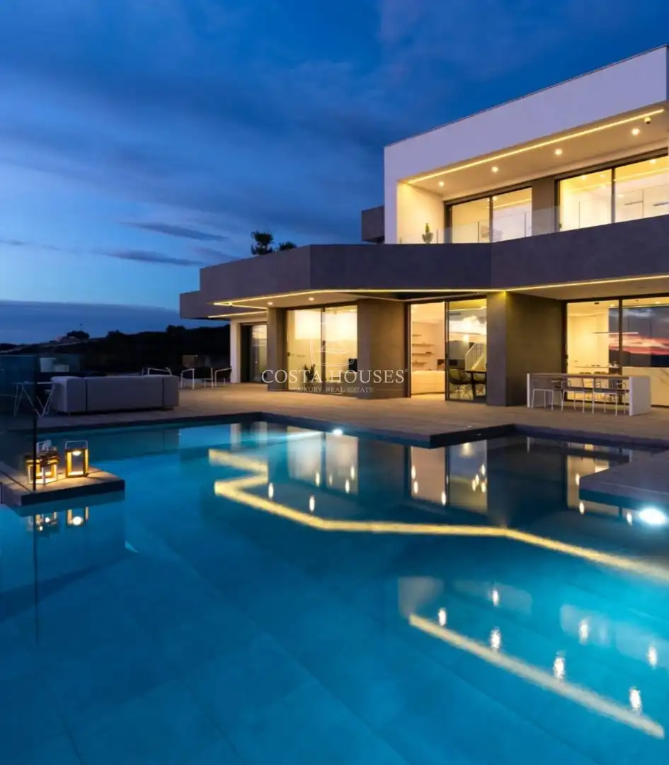 Villa con piscina in vendita a Cumbre del Sol, imagen 13