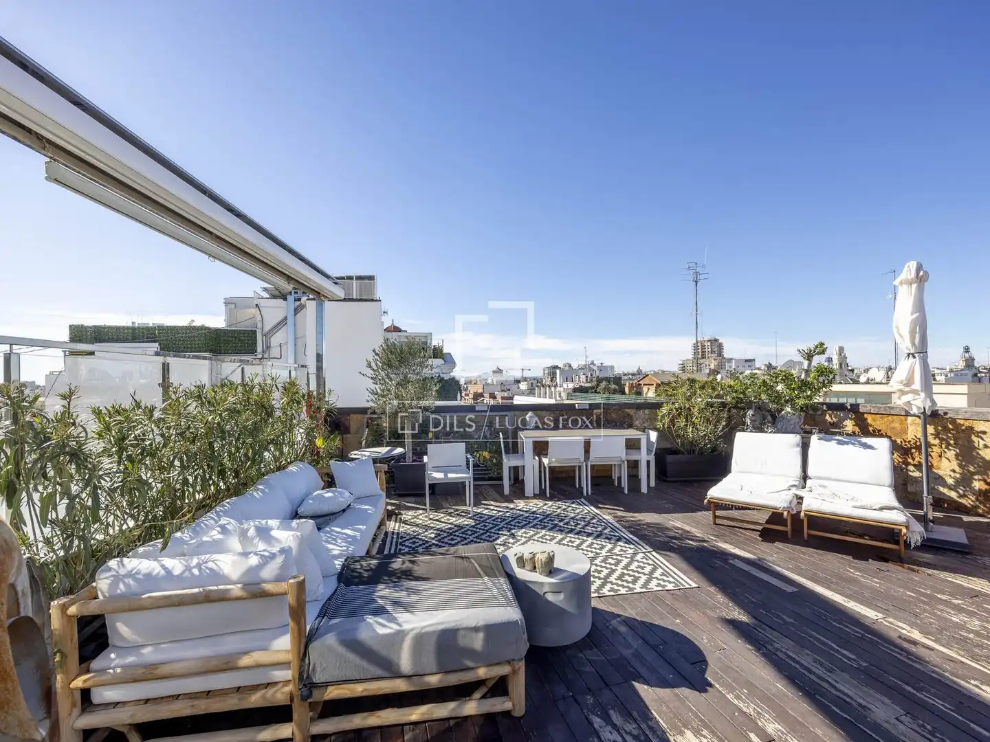 Terrasse von Dachboden zum Verkauf in Valencia del Ventoso mit Klimaanlage, Terrasse und Balkon