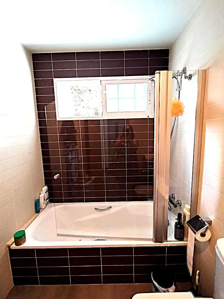 Baño de Casa o chalet en venta en Oliva con Aire acondicionado, Jardín privado y Terraza