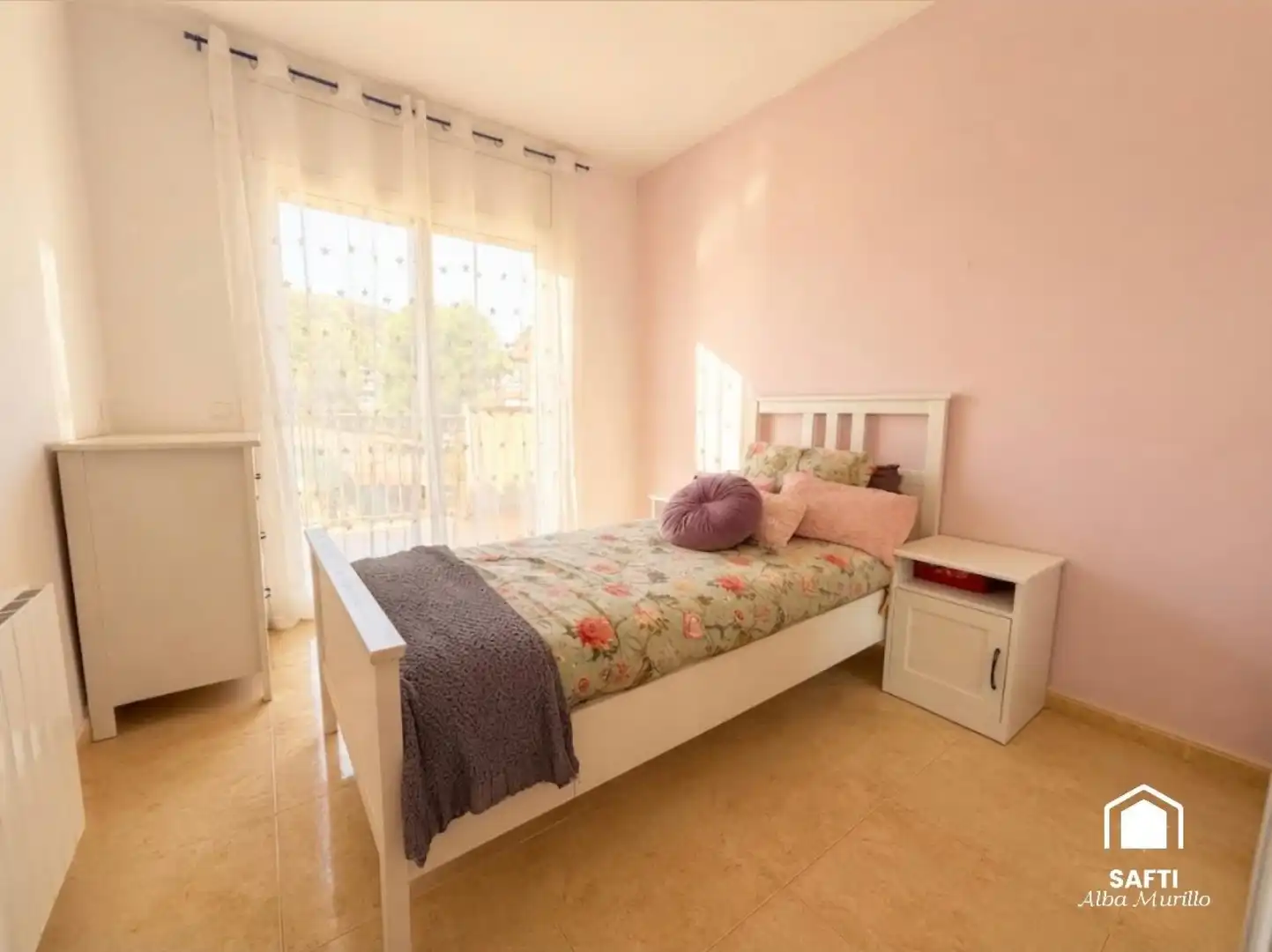 Habitación de Casa adosada en venta en Olivella con Aire acondicionado, Calefacción y Terraza