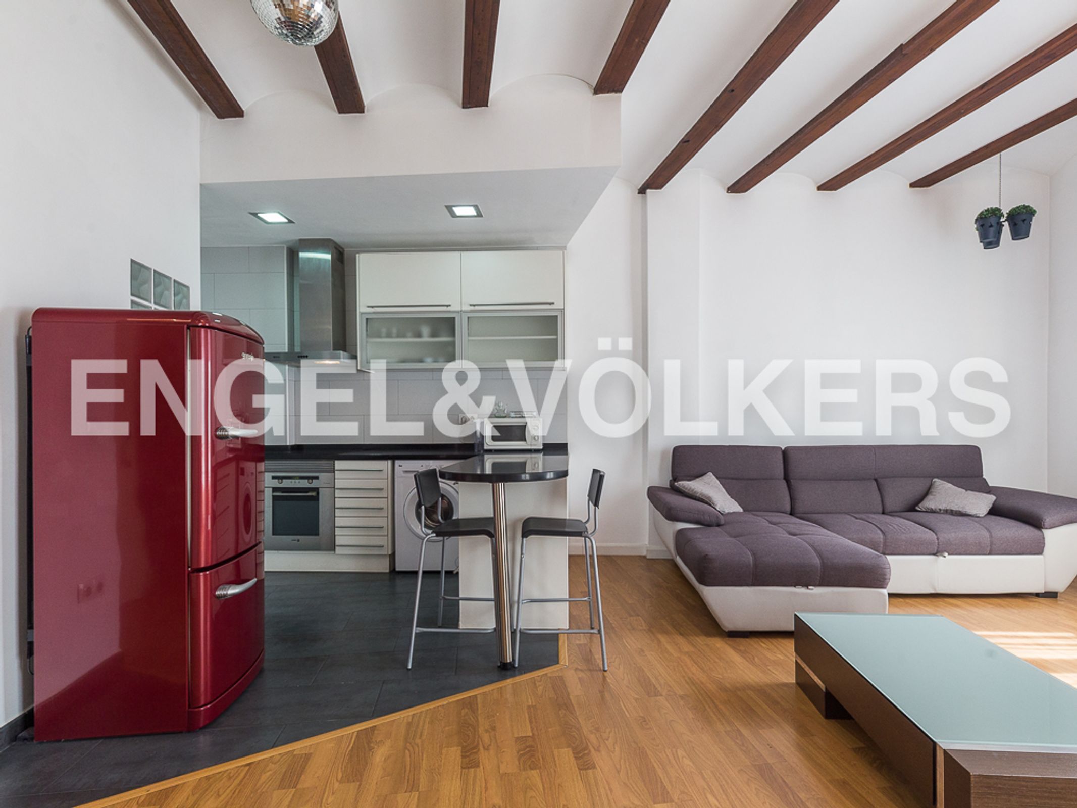 Kitchen of Apartment to rent in  Valencia Capital  with Air Conditioner, Heating and Parquet flooring