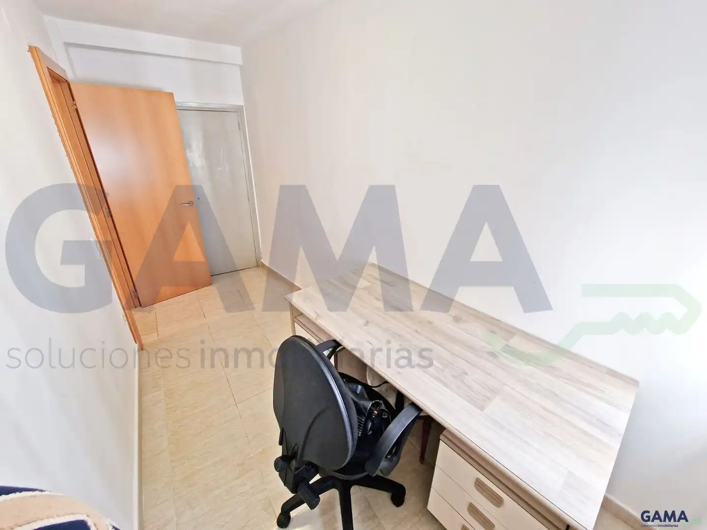 Habitación de Piso de alquiler en Alzira con Aire acondicionado y Amueblado