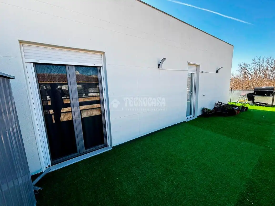 Terrace of Flat for sale in Zaragoza  with Heating, Terrace and Furnished