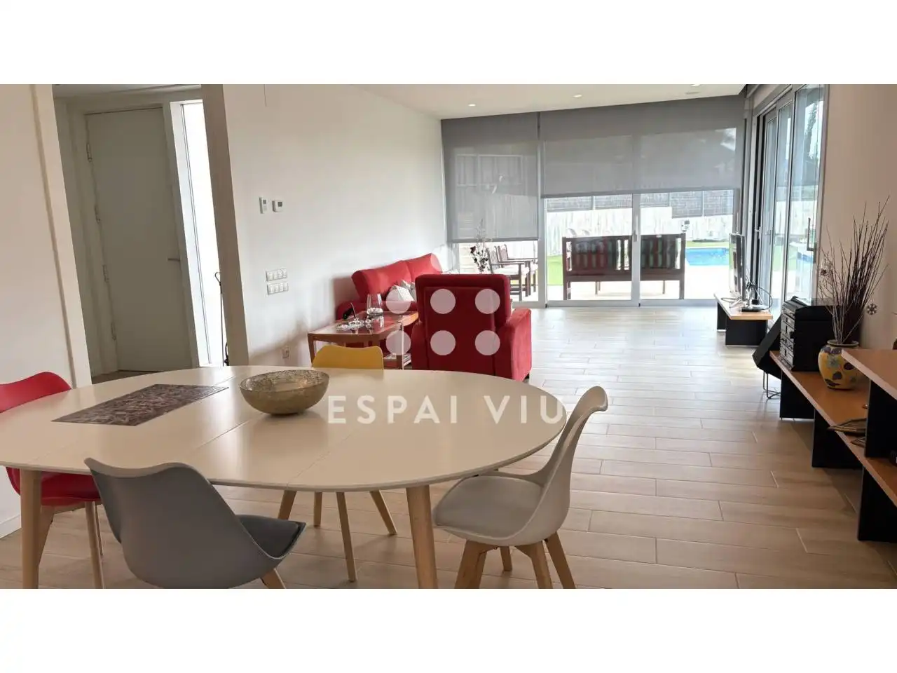 Sala d'estar de Casa o xalet en venda en Matadepera amb Aire condicionat, Calefacció i Jardí privat