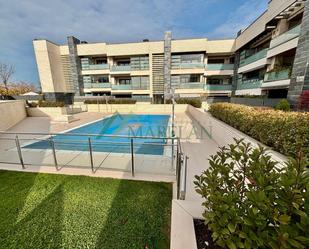 Swimming pool of Flat to rent in Las Rozas de Madrid  with Air Conditioner, Heating and Parquet flooring