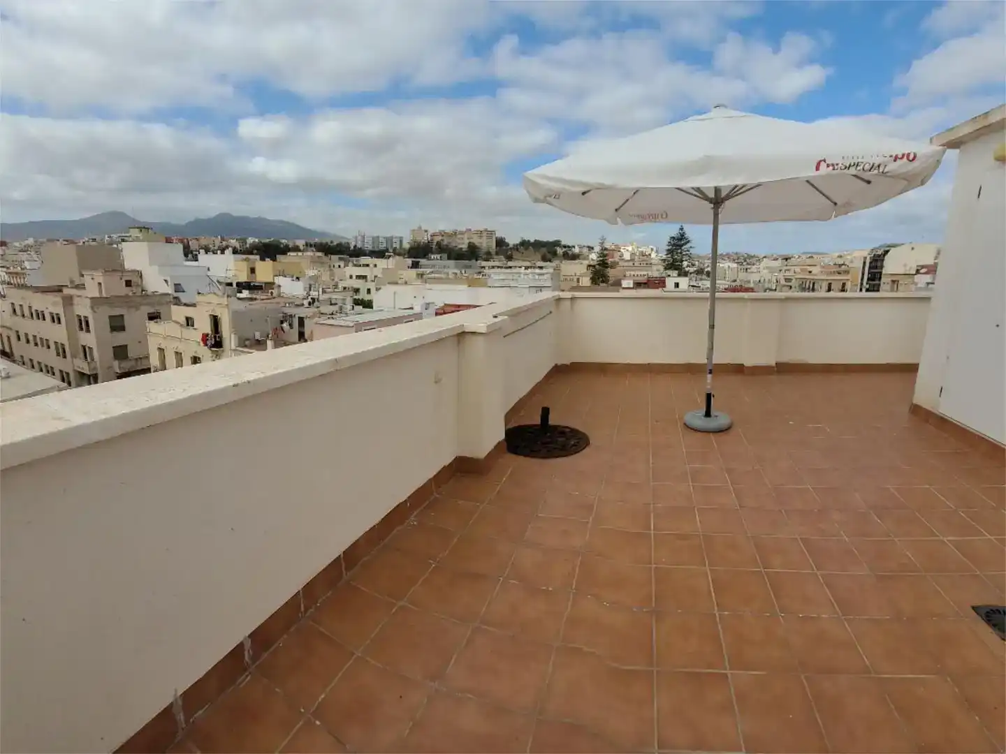 Terrassa de Àtic en venda en  Melilla Capital amb Aire condicionat i Balcó
