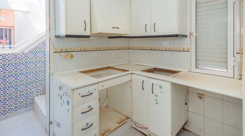 Foto 5 de Casa adosada en venda a Breten , Zona Carrefour - Urbanizaciones, Torrevieja