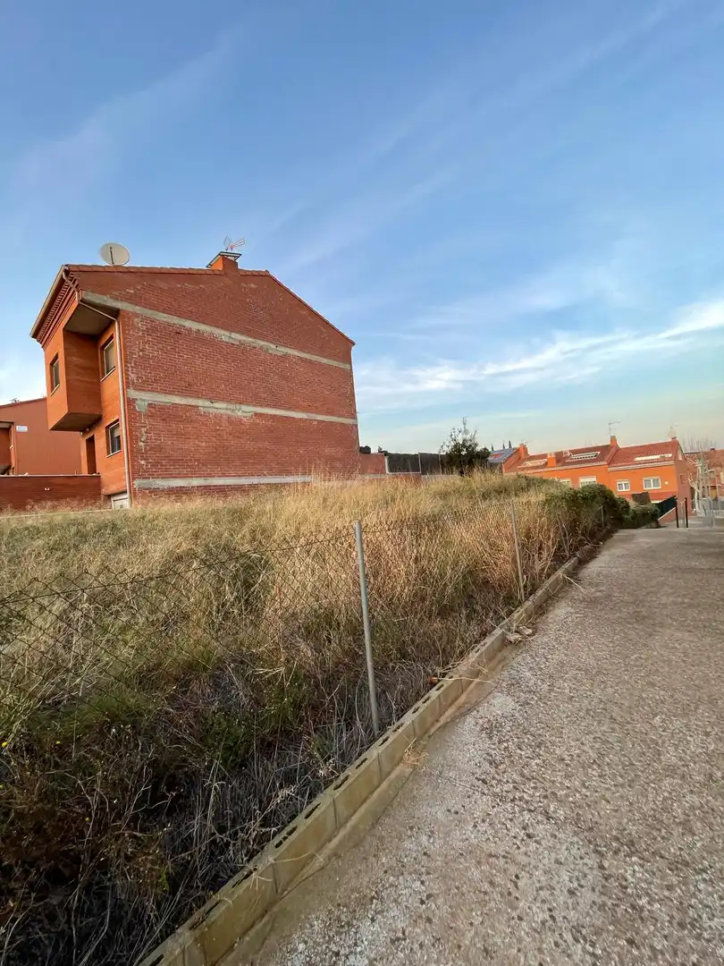 Wohnbaugrundstück zum Verkauf in Castellbisbal, imagen 3