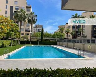 Swimming pool of Flat to rent in  Valencia Capital  with Air Conditioner, Terrace and Swimming Pool