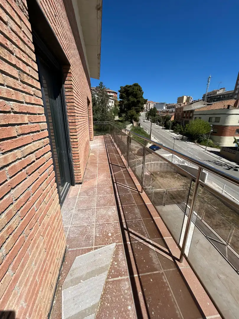 Terrassa de Casa adosada en venda en Cervera amb Calefacció, Jardí privat i Terrassa