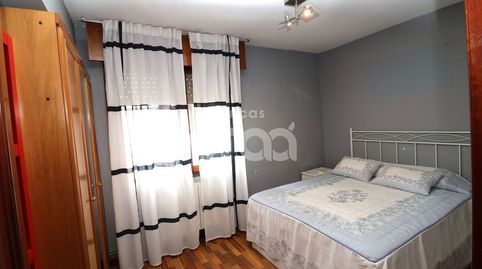 Foto 3 de Piso en venta en Azeta - Abatxolo, Portugalete