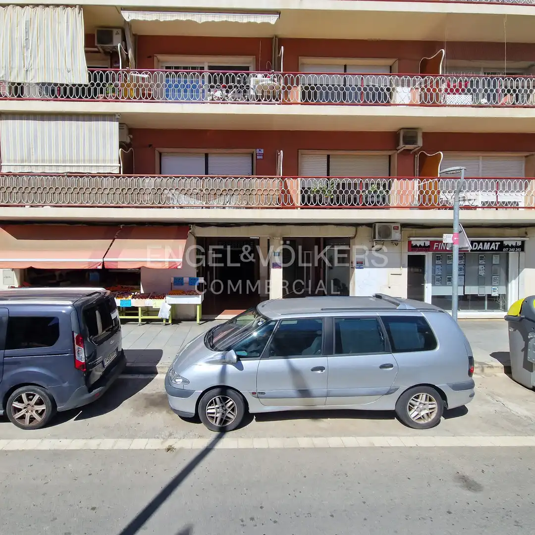 Local comercial en alquiler en Centre - Estació, imagen 8