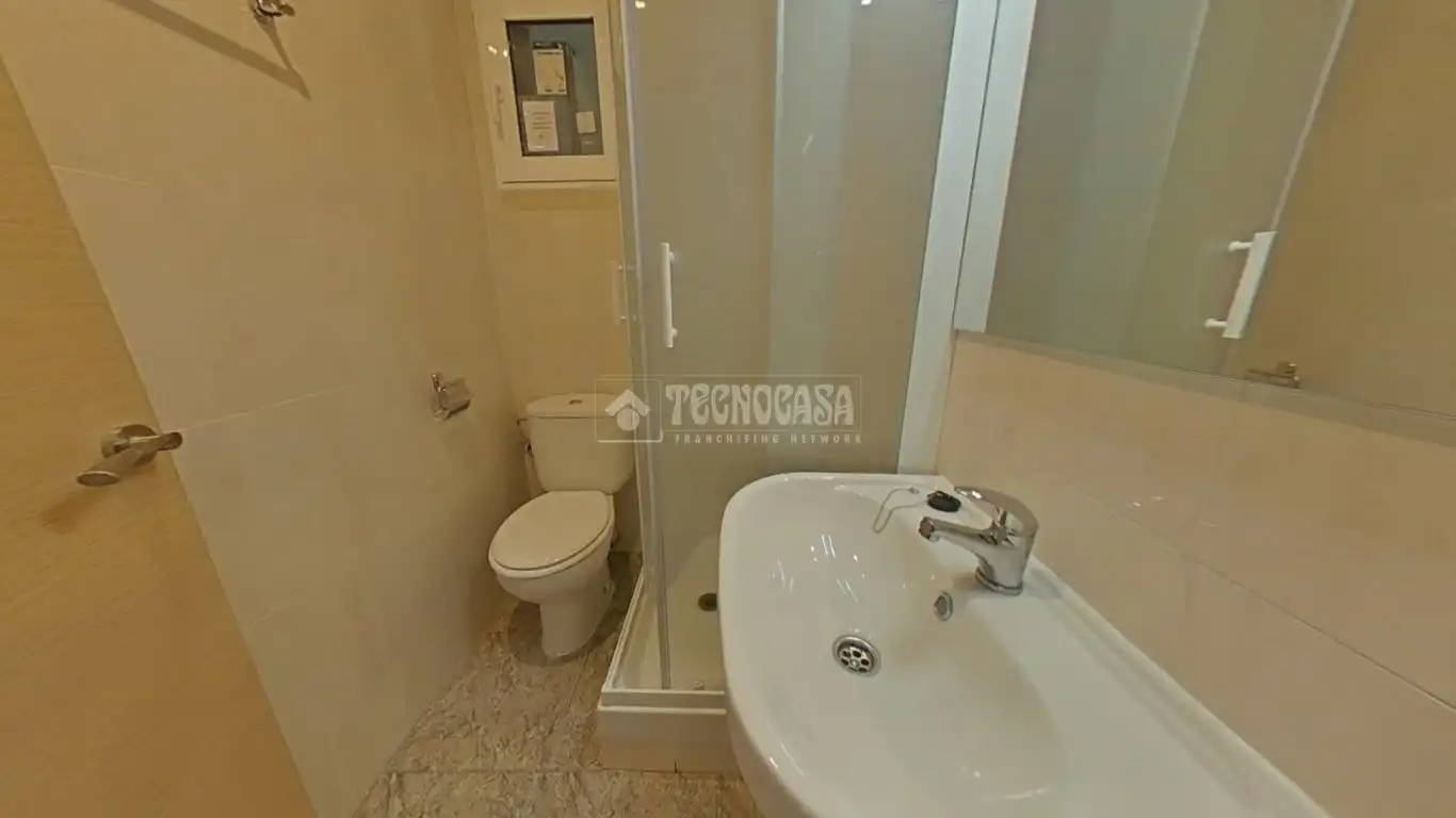 Baño de Piso en venta en Cornellà de Llobregat