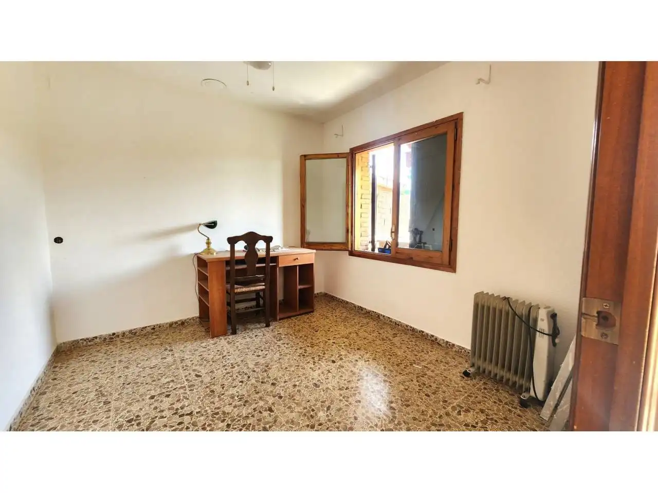 Dormitori de Casa o xalet en venda en Barberà del Vallès amb Aire condicionat, Calefacció i Jardí privat