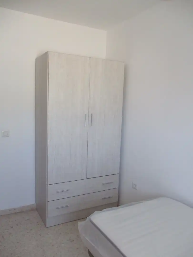 Wohnung zur Miete in Avenida PLUTARCO, El Cónsul - Ciudad Universitaria - El Romeral