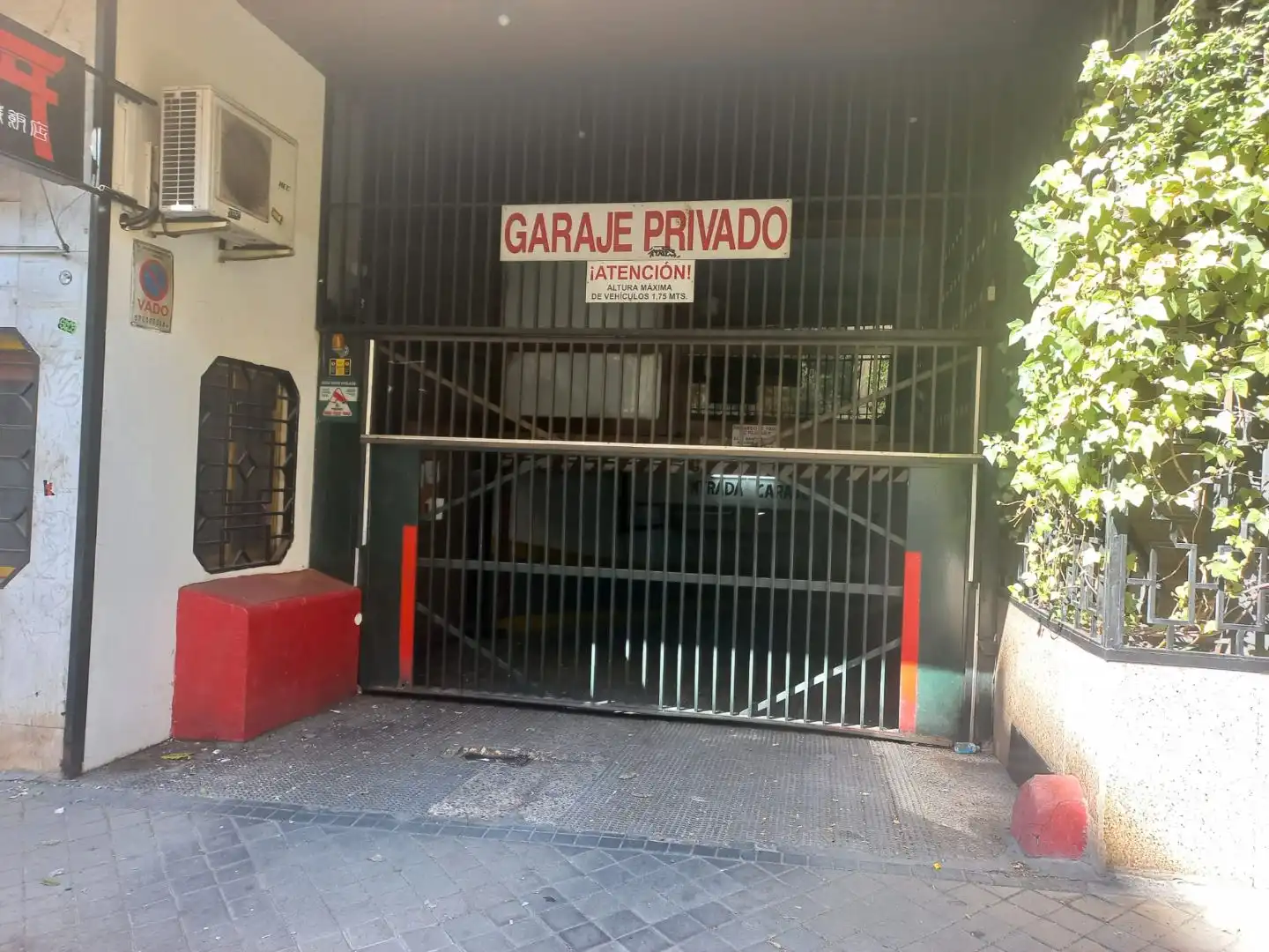 Garaje de alquiler en Calle de Meléndez Valdés, 54, Gaztambide
