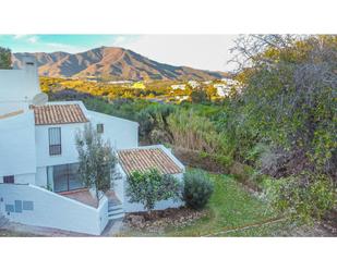 Exterior view of House or chalet for sale in Estepona