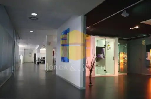 Fabrikhallen zur Miete in Chiva