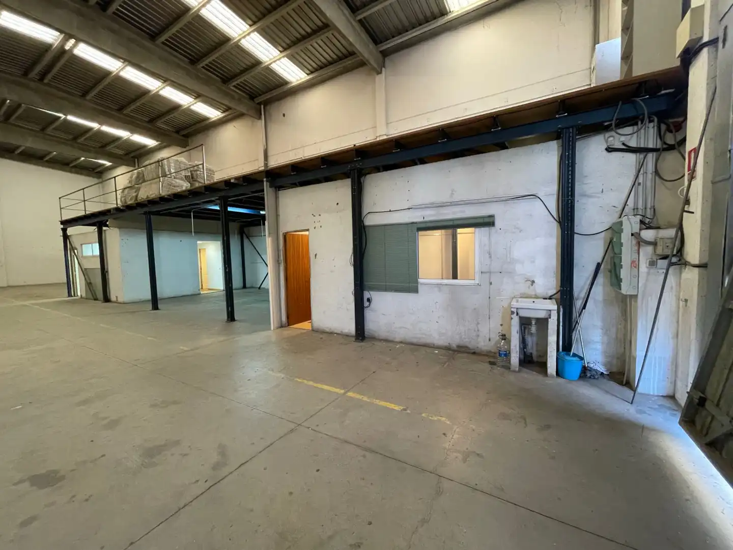 Industrial building to rent in Travessera del Bovalar 68, imagen 10