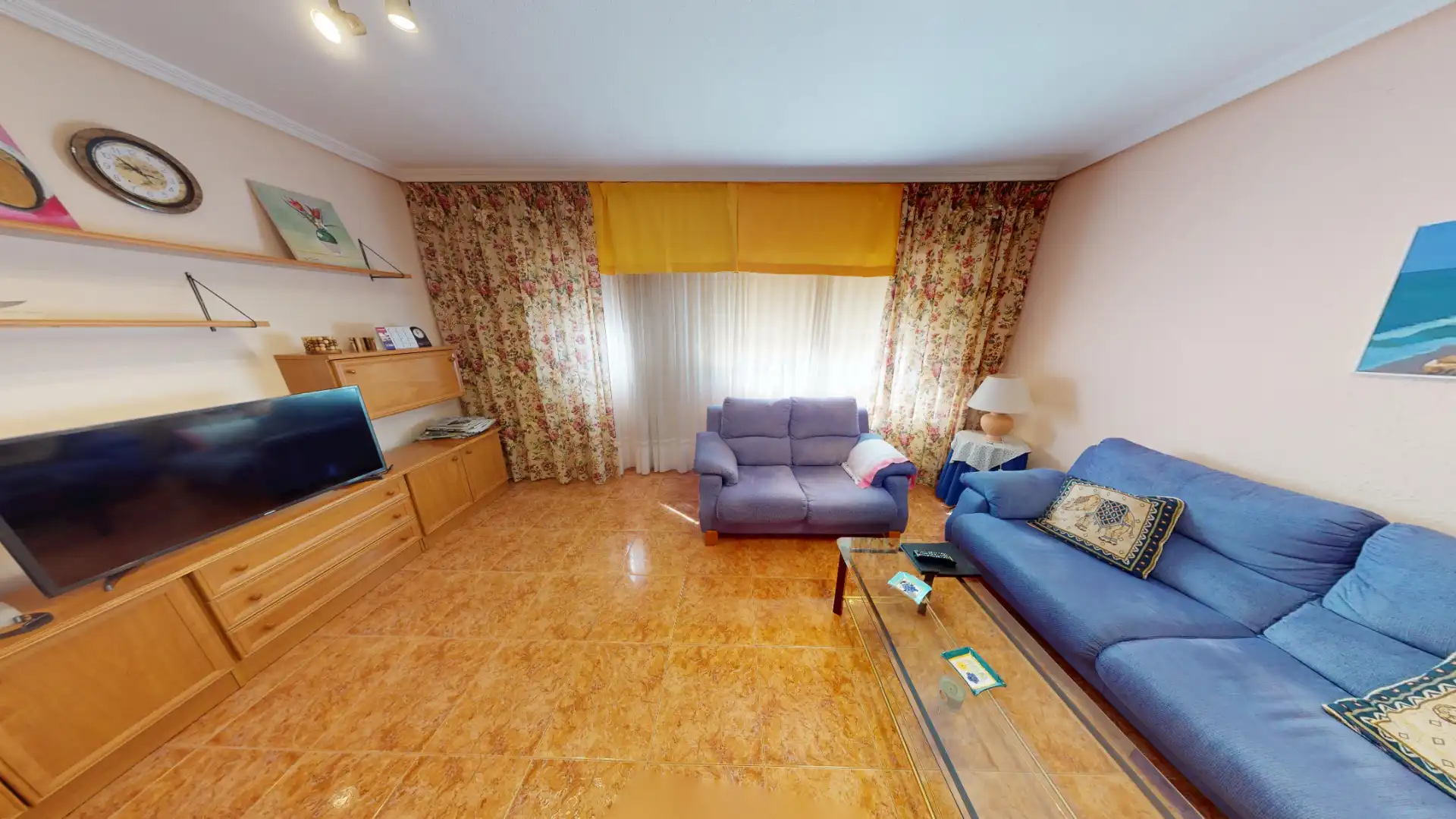 Sala d'estar de Pis en venda en San Blas
