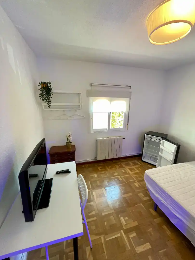 Habitación de Piso en venta en Leganés con Jardín privado, Terraza y Balcón