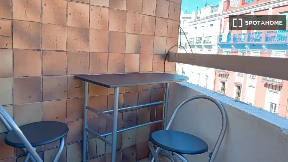 Terrassa de Pis per a compartir en Valencia amb Aire condicionat, Calefacció i Terrassa
