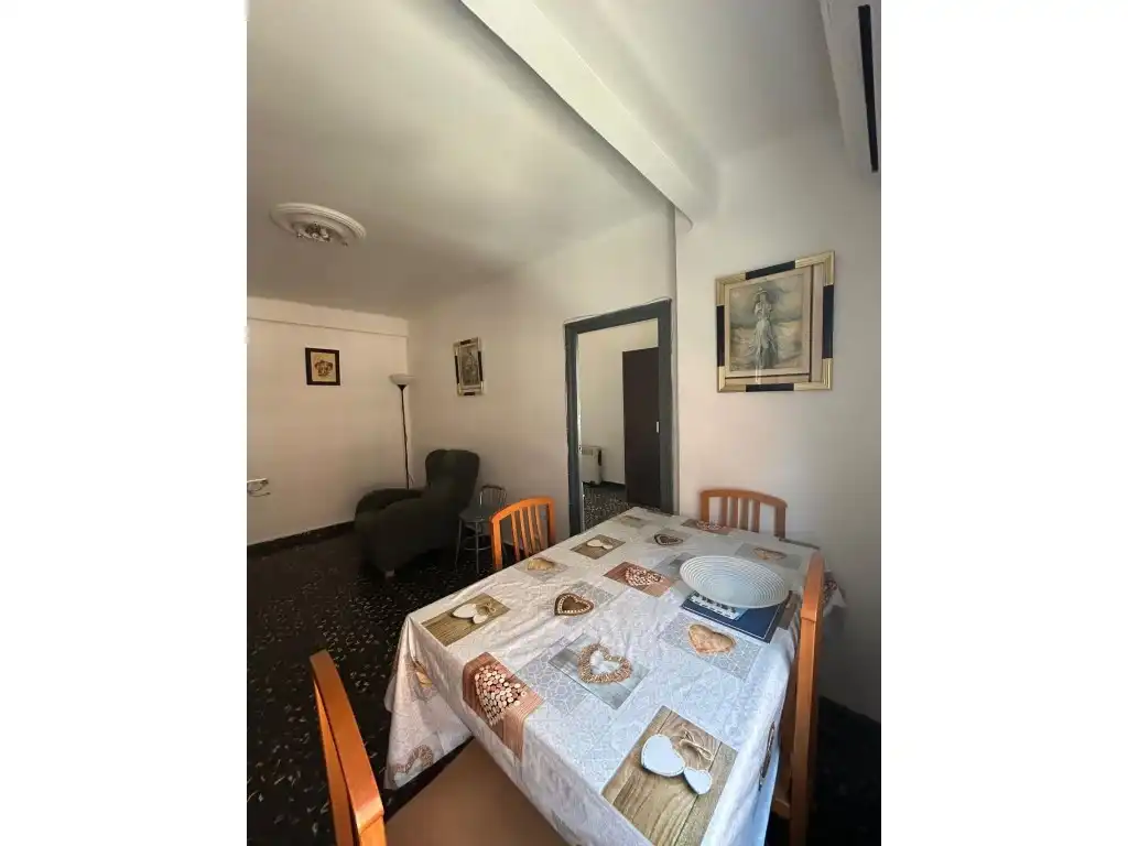 Menjador de Casa o xalet en venda en Valencia amb Aire condicionat