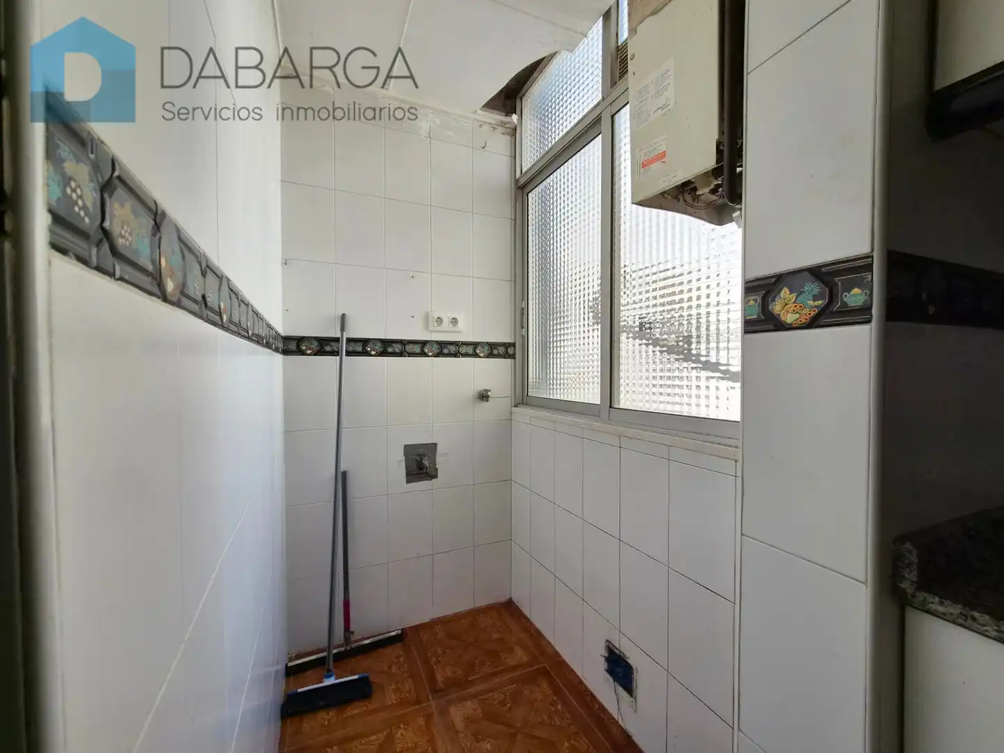 Badezimmer von Wohnung zum Verkauf in Montcada i Reixac