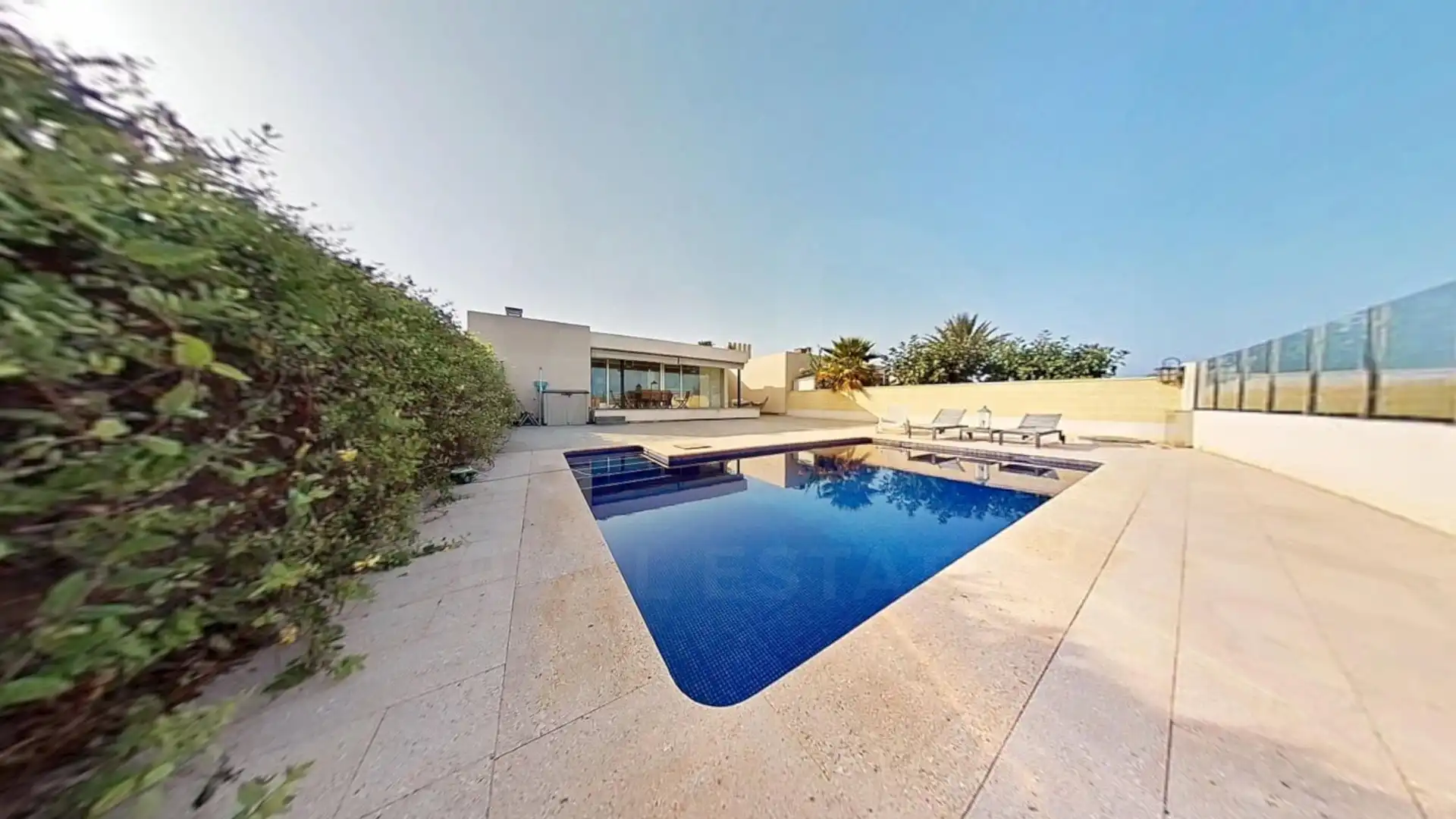 Piscina de Casa o xalet en venda en Alicante / Alacant amb Aire condicionat, Calefacció i Terrassa