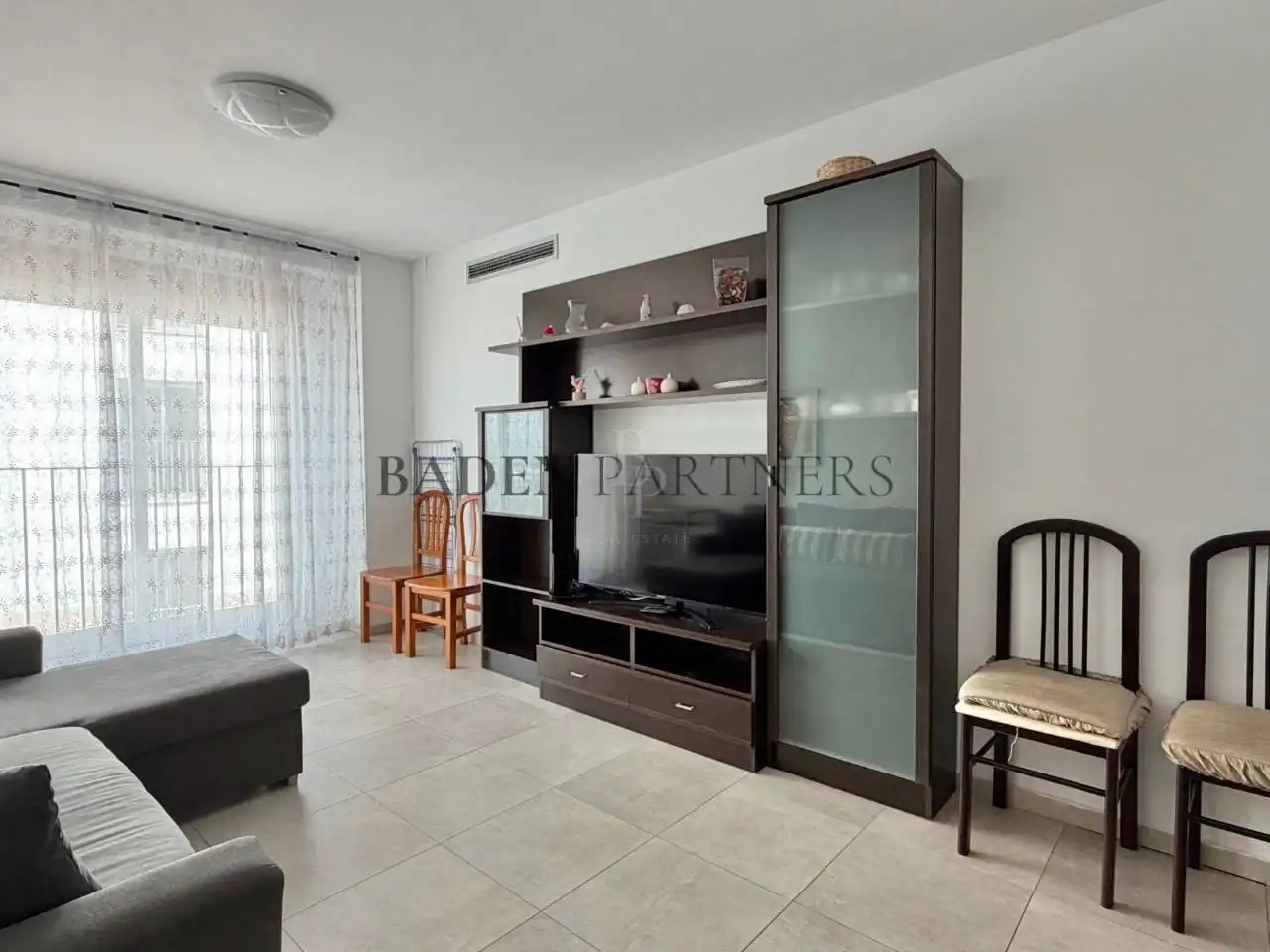 Living room of Flat for rent in Vinaròs  with Air Conditioner, Furnished and Alarm