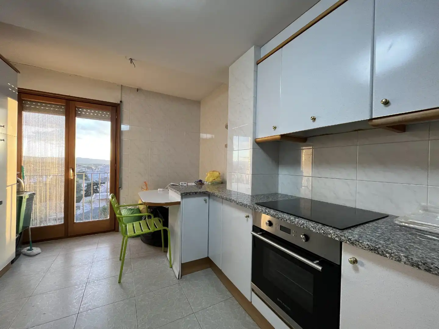 Cocina de Dúplex en venta en Cassà de la Selva con Aire acondicionado, Calefacción y Terraza