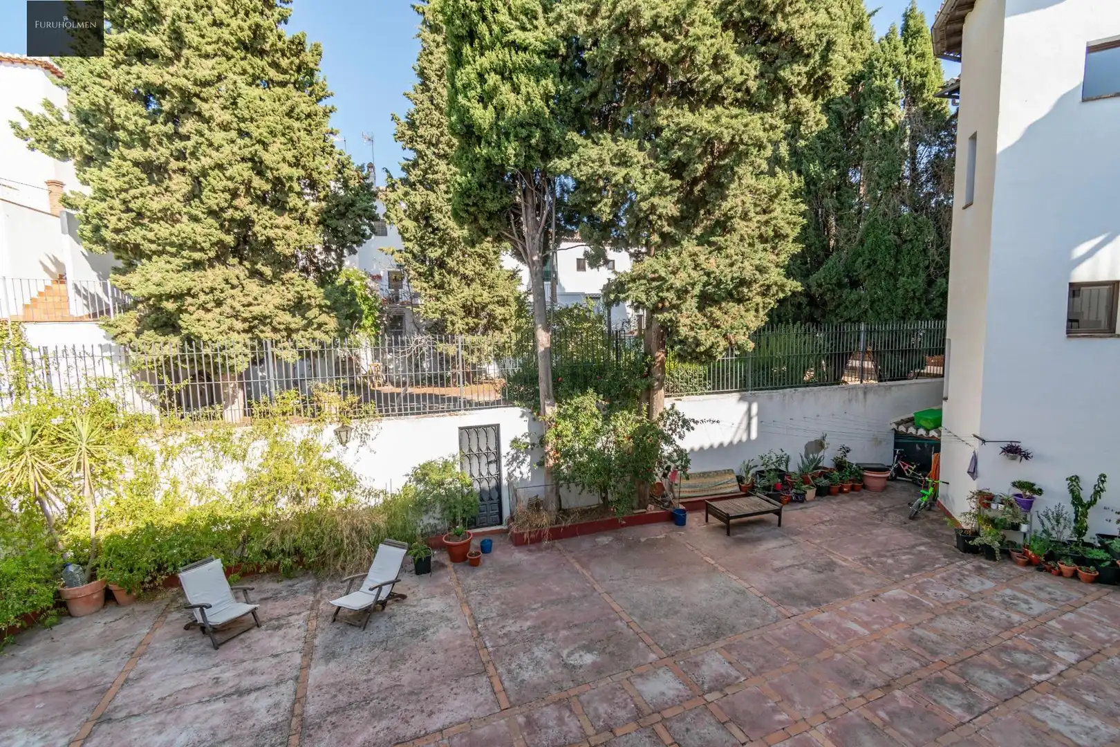 Jardí de Apartament en venda en Granada