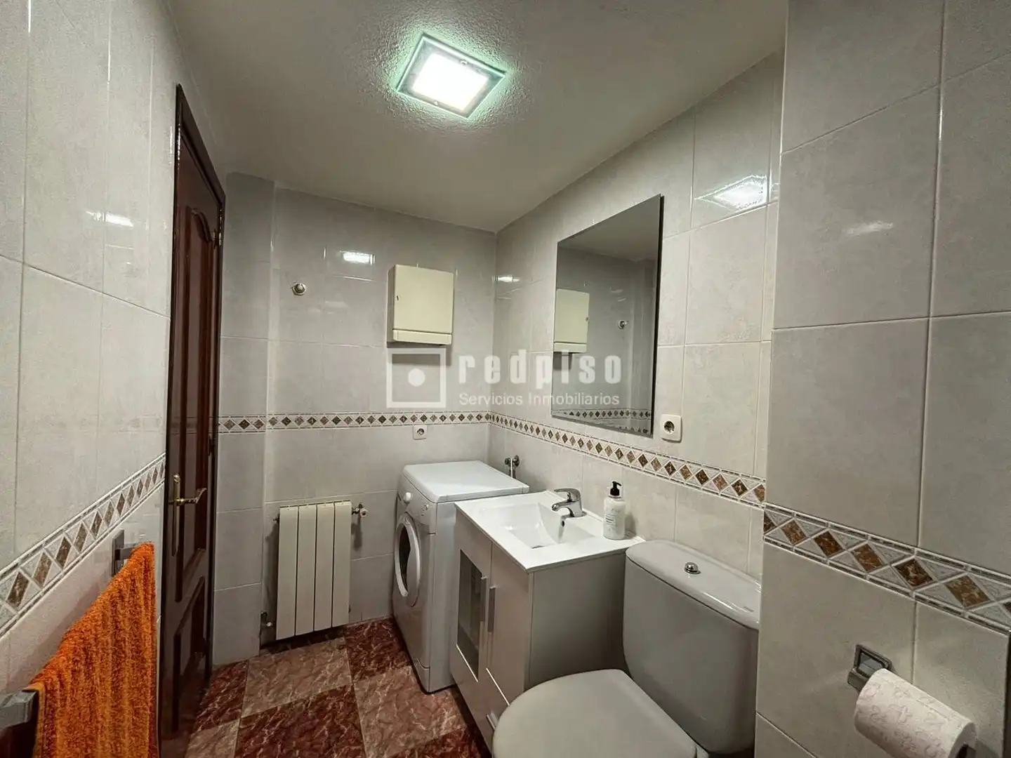 Habitación de Piso en venta en Madrid con Calefacción, Terraza y Trastero
