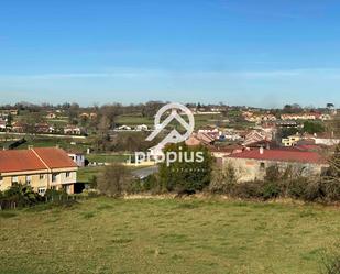 Casa o xalet en venda en Noreña amb Terrassa i Balcó