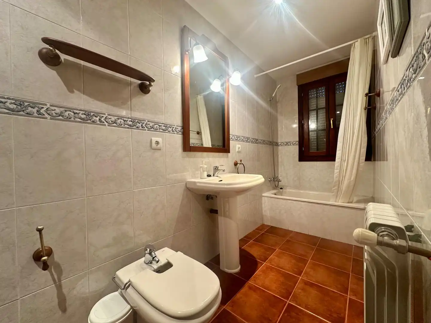 Baño de Casa o chalet en venta en Oencia con Aire acondicionado, Calefacción y Terraza