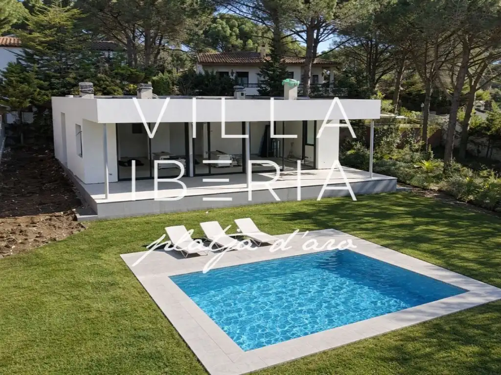 Casa amb piscina en venda a Avenida Mas Ambros, imagen 2