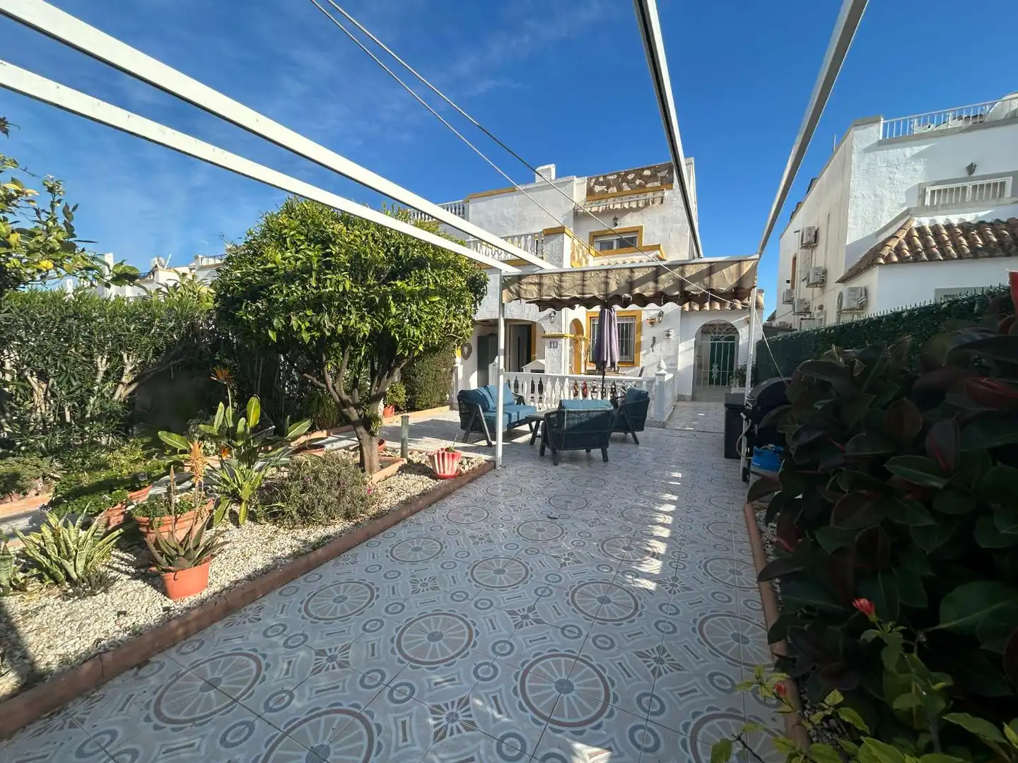 Jardín de Dúplex en venta en Orihuela con Aire acondicionado, Calefacción y Terraza