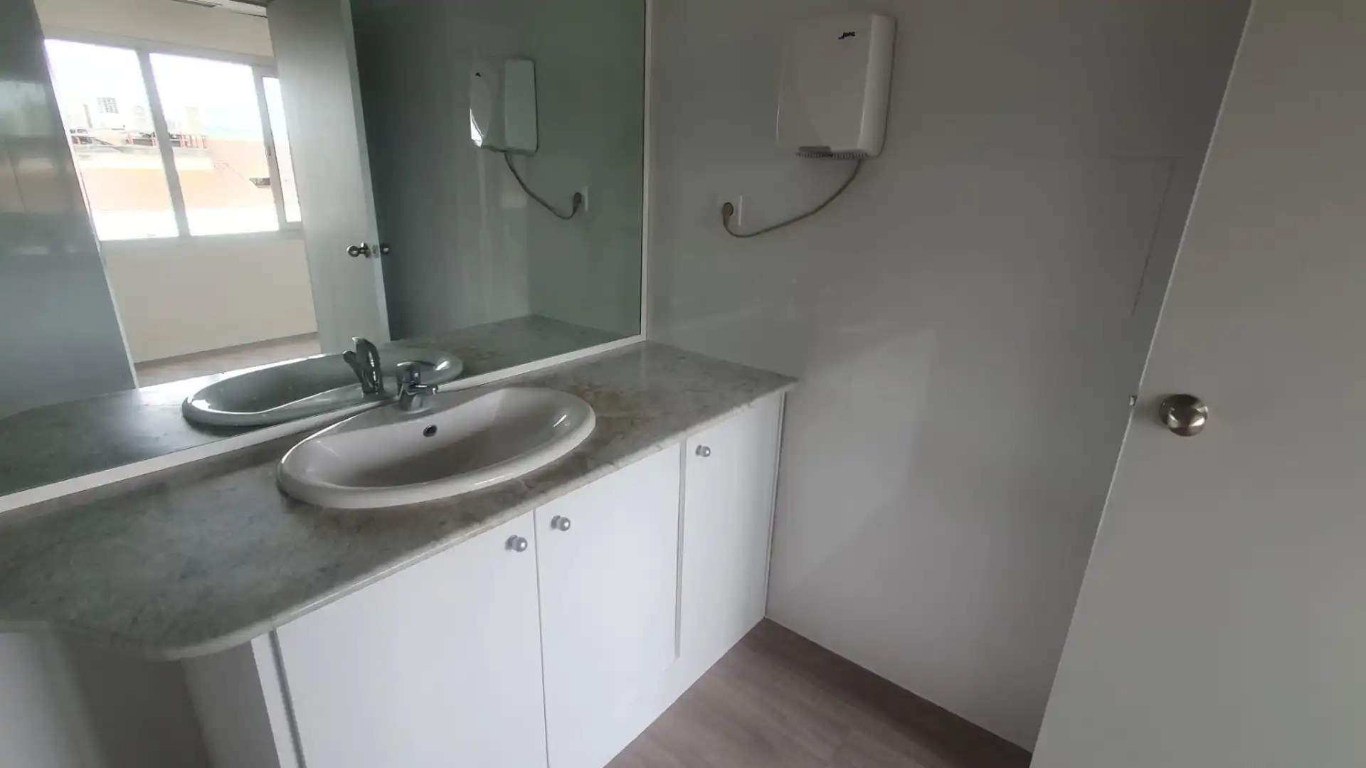 Büro mit Aufzug zum Verkauf in Avinguda de Cerdanyola 75, imagen 25