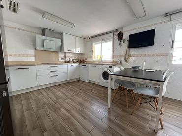 Casa a schiera con giardino in vendita a Calle CONSTITUCIO