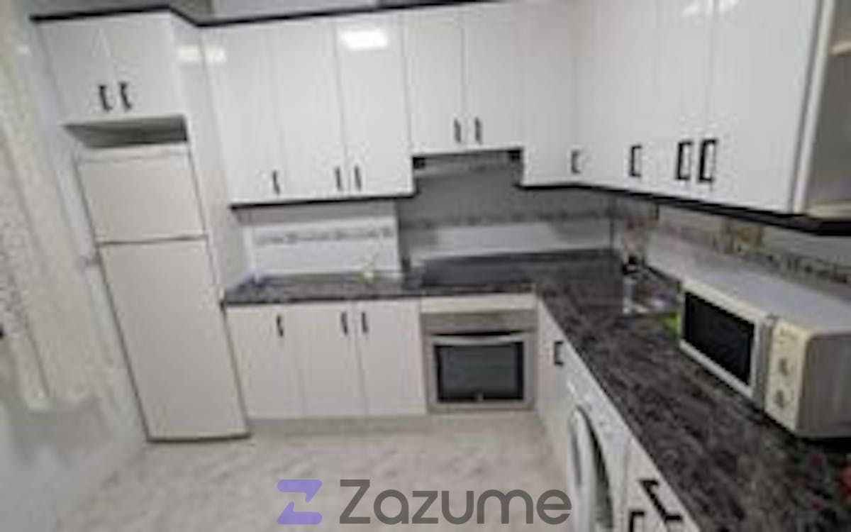 Kitchen of Flat to rent in Bilbao   with Heating, Furnished and Oven