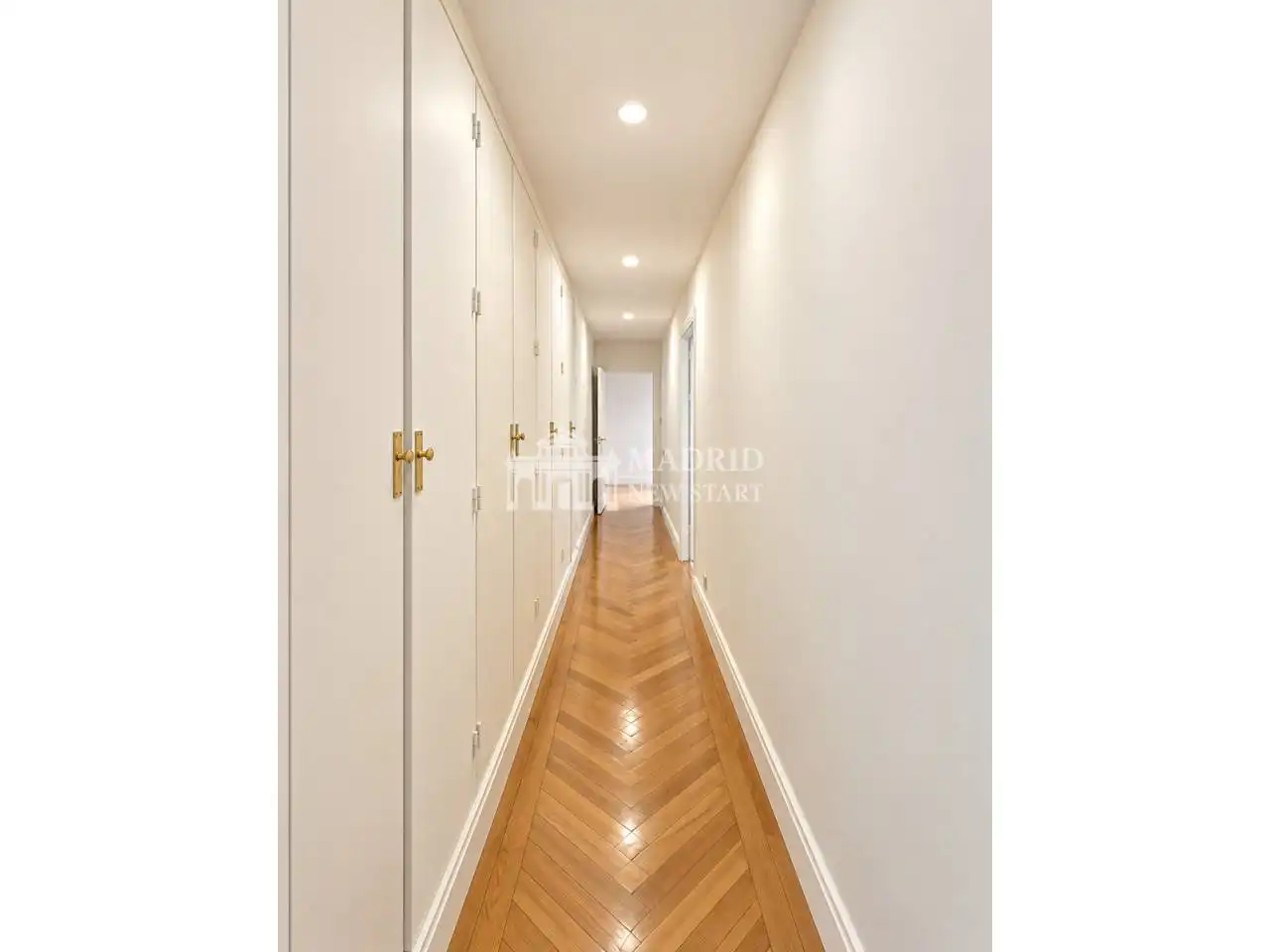 Flat for rent in Madrid  with Air Conditioner, Heating and Parquet flooring