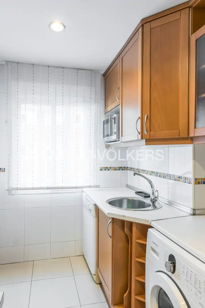 Cocina de Piso de alquiler en Madrid con Aire acondicionado y Calefacción